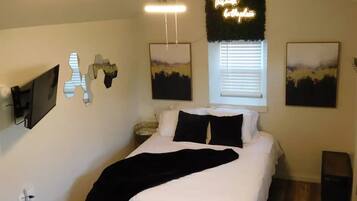 1 bedroom, iron/ironing board, free WiFi, bed sheets
