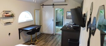 This must be the place - OKC- walking distance to western ave.