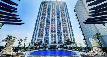 Trillium Apartment - Cozy and Bright Downtown Surabaya by Le Ciel Hospitality