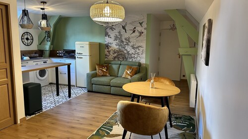 A proximité du château de Dourdan! Appartement à Dourdan centre, wifi gratuit.