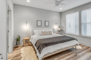 3 bedrooms, WiFi, bed sheets
