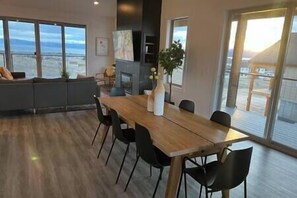Interior - The Lazy Days Getaway (Garden City)