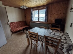 Dining - 1st floor, view mountain, parking, ski locker, 43m², Les Gets (Les Gets)