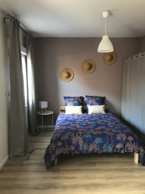 1 habitación, wifi gratis y ropa de cama