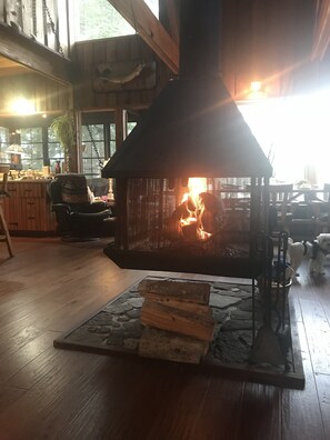 Interior - As Seen In Style Magazine (Ewart)