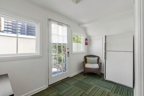 Deluxe Apartment | Living area | 60-inch Smart TV with digital channels, streaming services, offices - Standish House by BCA Furnished Apts (Atlanta)