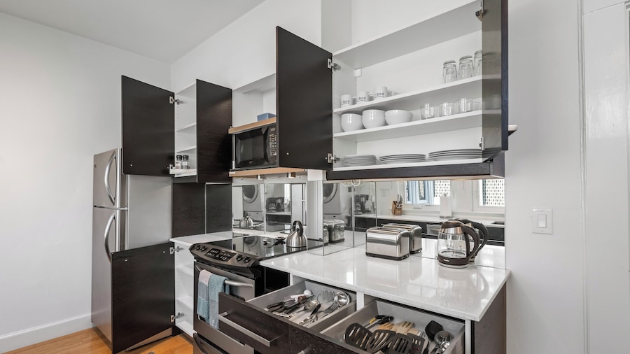 Standish House by BCA Furnished Apts