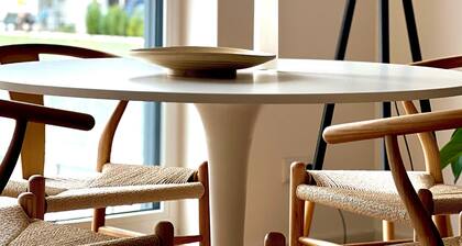 Neues, trendy Dachgeschoss Apartment nähe Stadtzentrum, Messe, Uni