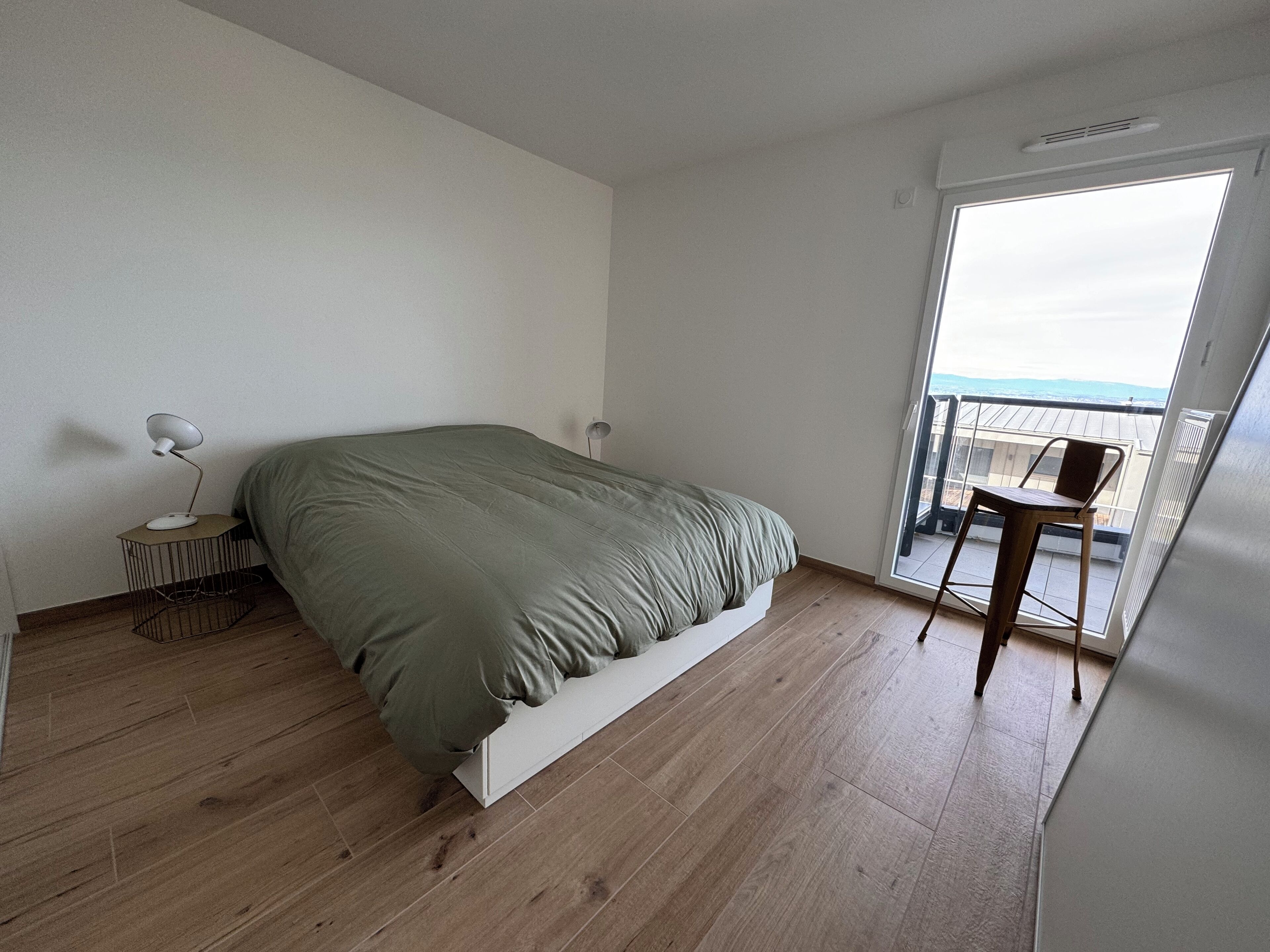 2 chambres, bureau, fer et planche à repasser, Wi-Fi gratuit