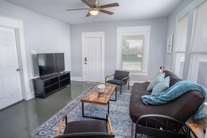 House | 3 bedrooms - Wonderful 3 BR 2 BA Near Downtown (San Antonio)