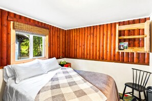 1 bedroom - Half-pipe Hideaway in Packwood (Packwood)