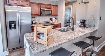 Lovely 3 BR Home Only 9 Minutes From Downtown