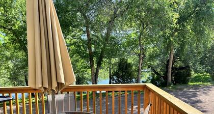 Two bedroom cabin, private lake, pet friendly