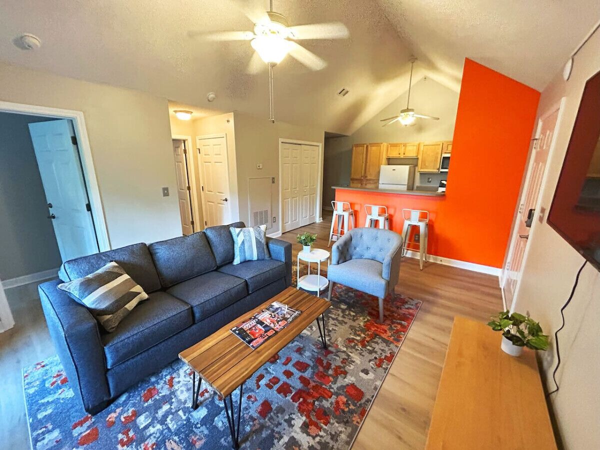 “Oh Hey Gameday” Adorable Apartment In Clemson 