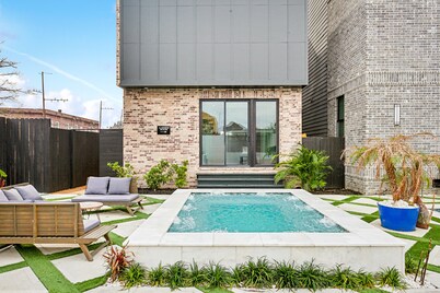 Luxury Modern Rooftop with Private Rooftop