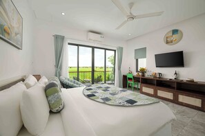 Deluxe Double Countryside Poolview | 客房景观