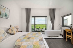 Suite Double Contryside Bathtub | Premium bedding, down duvets, memory-foam beds, minibar - Jade Hoi An Rice Paddies (Da Nang)