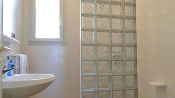 Villa, fumatori | 2 camere