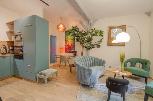 Superb apartment in the centre of Troyes with a private terrace!