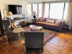 TV connectée, lecteur de DVD, chaîne hi-fi