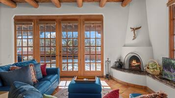 2 Bedroom Townhome 521 | Living room | 30-inch flat-screen TV with cable channels, fireplace