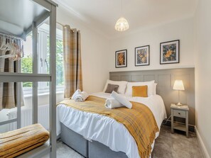4 Schlafzimmer, kostenloses WLAN, Bettwäsche
