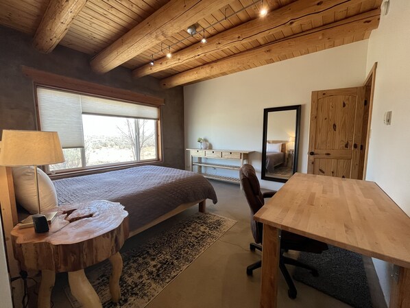 2 Schlafzimmer, Schreibtisch, Bügeleisen/Bügelbrett, kostenloses WLAN