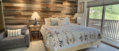 2 chambres, fer et planche à repasser, Wi-Fi gratuit, draps fournis