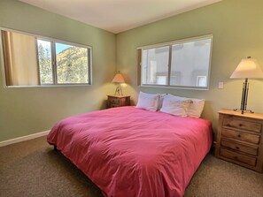 2 chambres, Wi-Fi gratuit, draps fournis