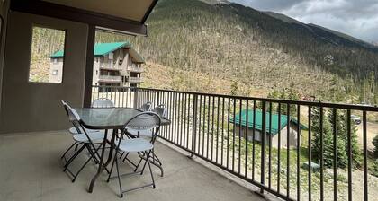 High Altitude Getaway Incredible Views