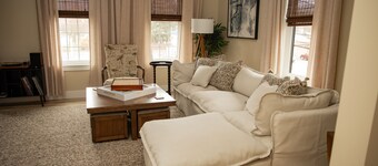 The Oakley Loft - Near Letchworth State Park