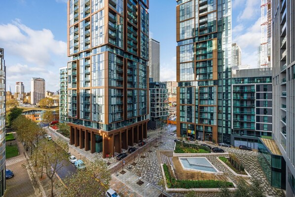 Leilighet, røyk | 3 soverom og internett