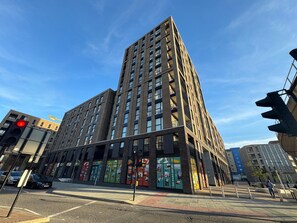 Apartment | 2 bedrooms, Internet - Newly Built 2 Bed Apartment By London City Airport (London)