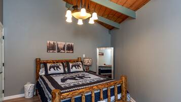 2 makuuhuonetta, silitysrauta/-lauta, Wi-Fi, vuodevaatteet