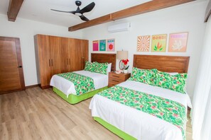 4 Schlafzimmer, Schreibtisch, Bügeleisen/Bügelbrett, kostenloses WLAN