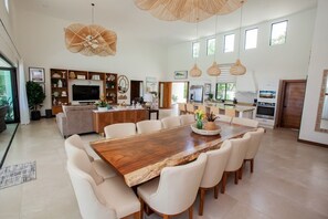 Dining - BRAND NEW!! OCEAN FRONT, Casa Del Mar!! Playa Coyote! (Bejuco, Nandayure)