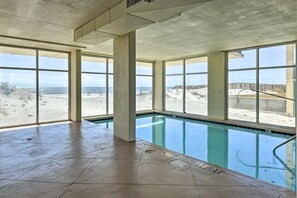 Piscine couverte