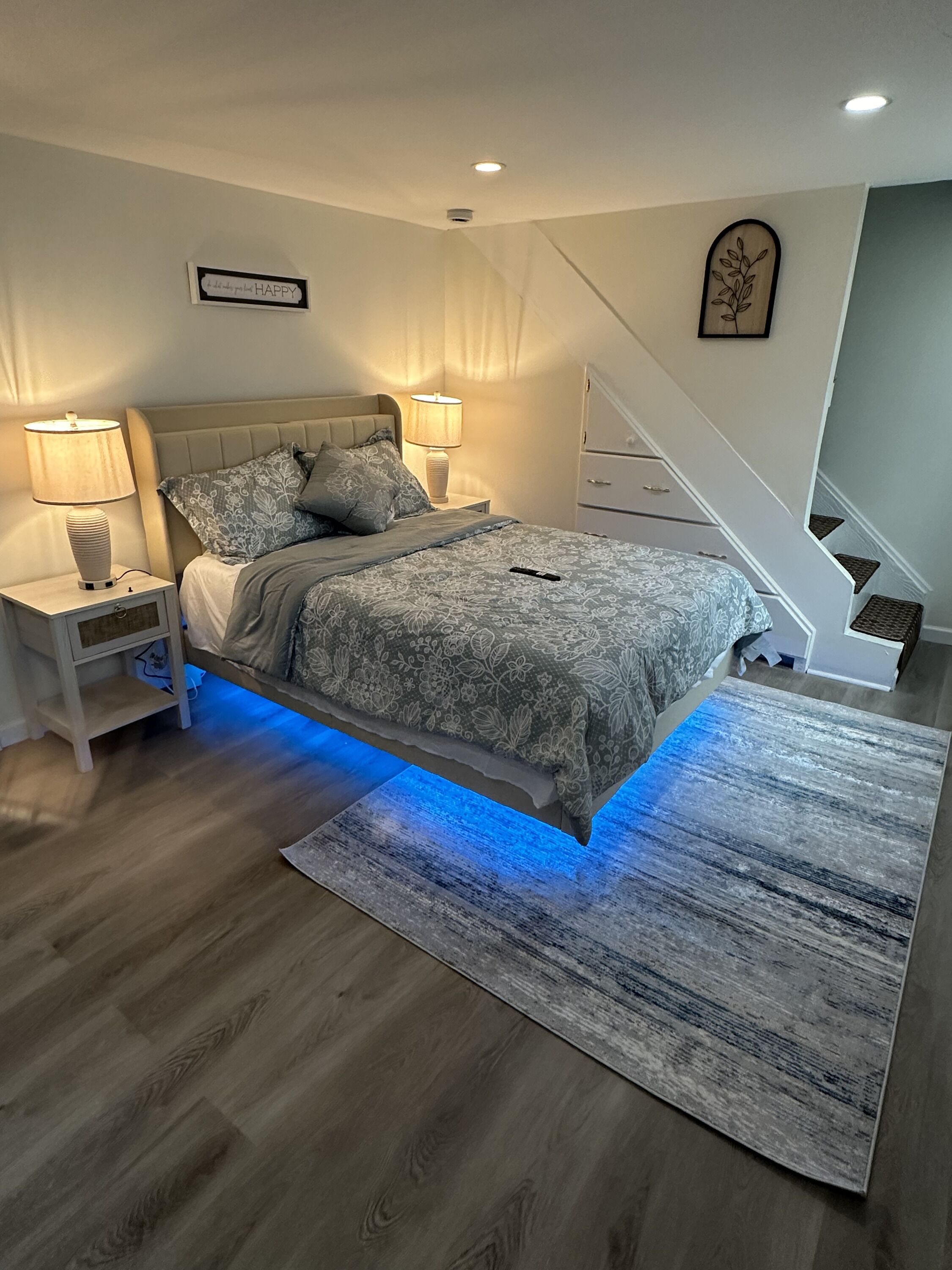 Sun, Sand, and Serenity: Apartment by the Coast
