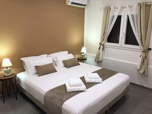 2 bedrooms, desk, iron/ironing board, free WiFi