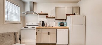 Stillwater Getaway with WiFi & Free Parking