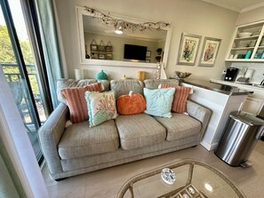 Smart TV - Sunset Dunes Direct Beach Access (Hilton Head Island)