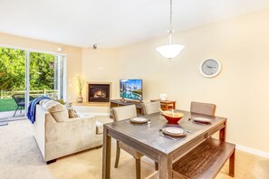 House | 2 bedrooms - Dune Buggy Condo in Ocean Shores (Ocean Shores)