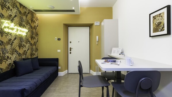 Exterior - Italianway - Corso Venezia 7 (Milan)