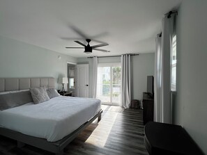 4 Schlafzimmer, Bügeleisen/Bügelbrett, kostenloses WLAN, Bettwäsche