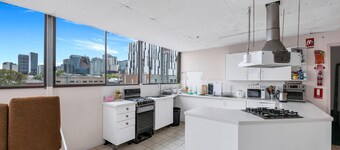 Studio 20 - Wright Lodge