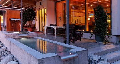 Carlton-Europe Vintage Adults Hotel