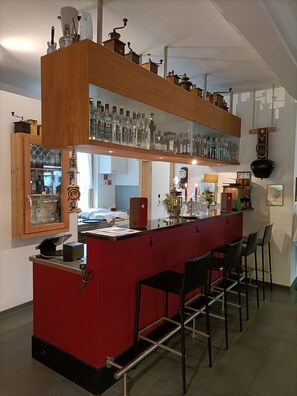 Bar (en la propiedad)