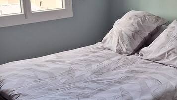 3 Schlafzimmer, Bügeleisen/Bügelbrett, kostenloses WLAN, Bettwäsche