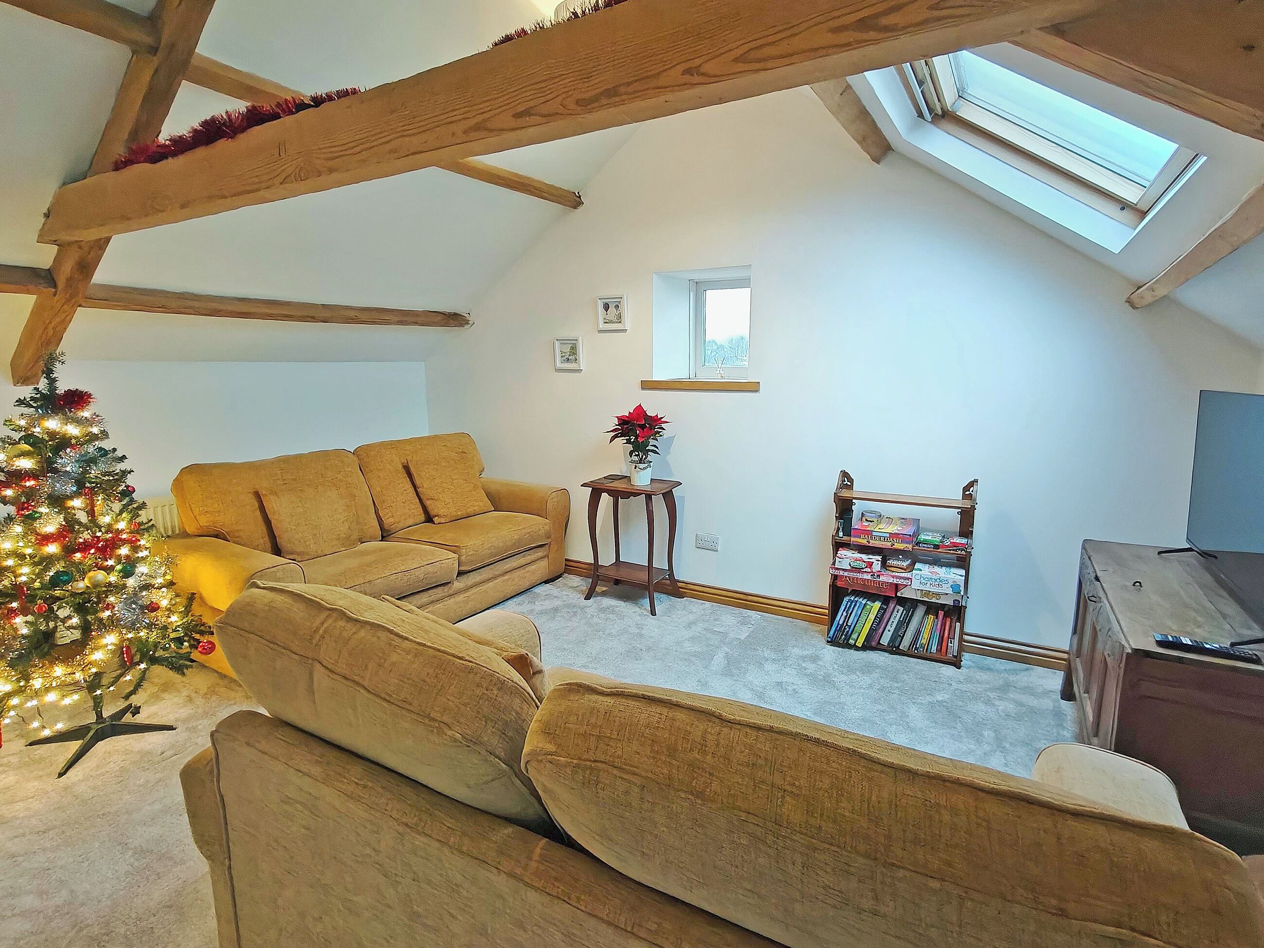 2 Bedroom Accommodation In Ruthwell, Near Annan - Dumfries and Galloway