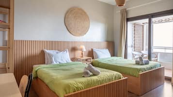 2 bedrooms, in-room safe, iron/ironing board, WiFi